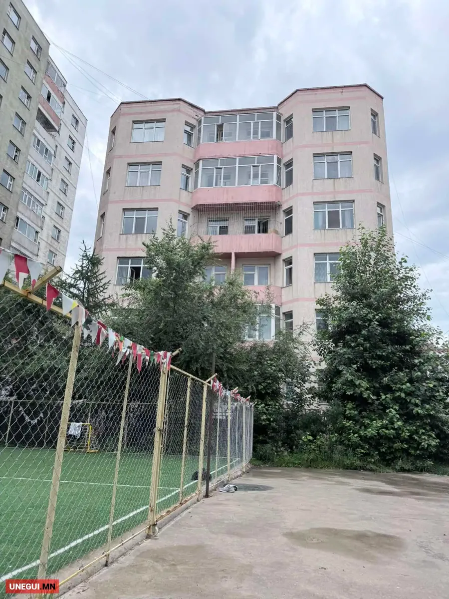 Хотын төвд 90.2 мкв 3 өрөө байр зарна 2
